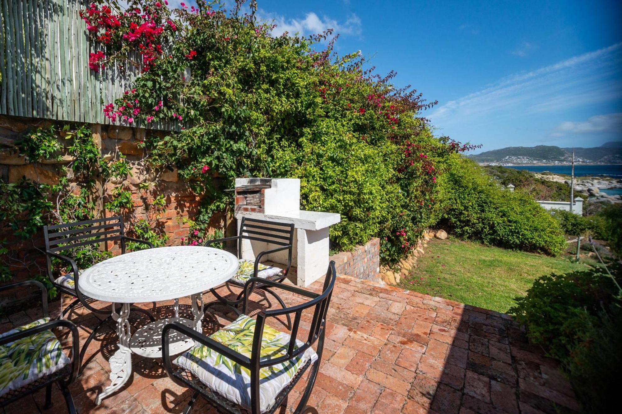 Lodge Bosky Dell On Boulders Simon's Town