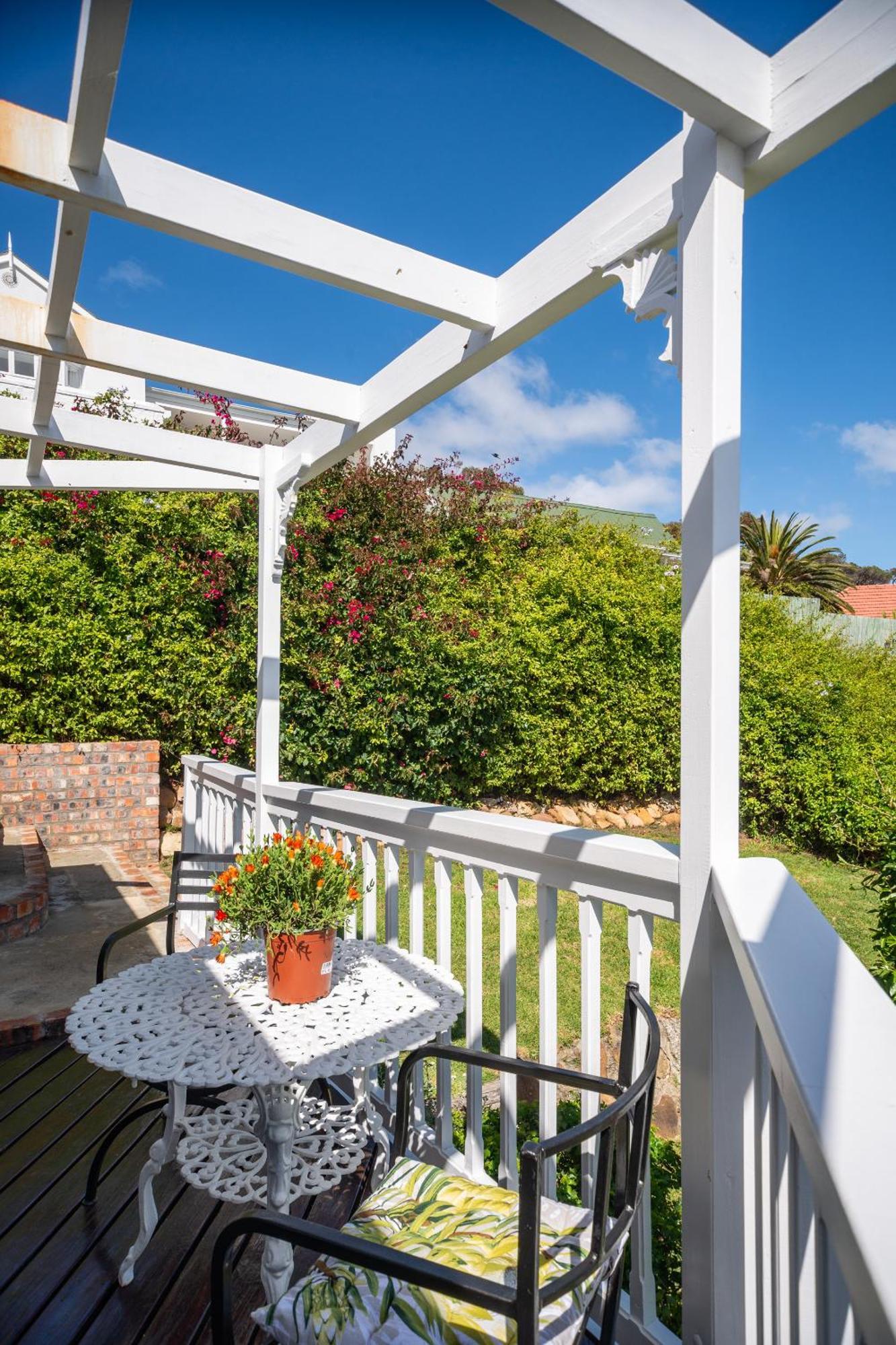 Lodge Bosky Dell On Boulders Simon's Town